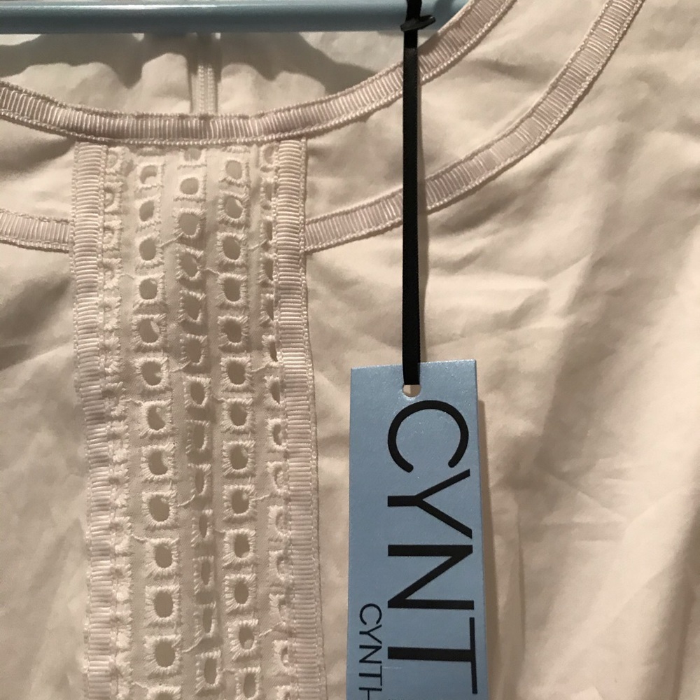 BEAUTIFUL NWT CYNTHIA ROWLEY WHITE W/ EYELET